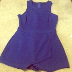 Royal blue simple romper 💙